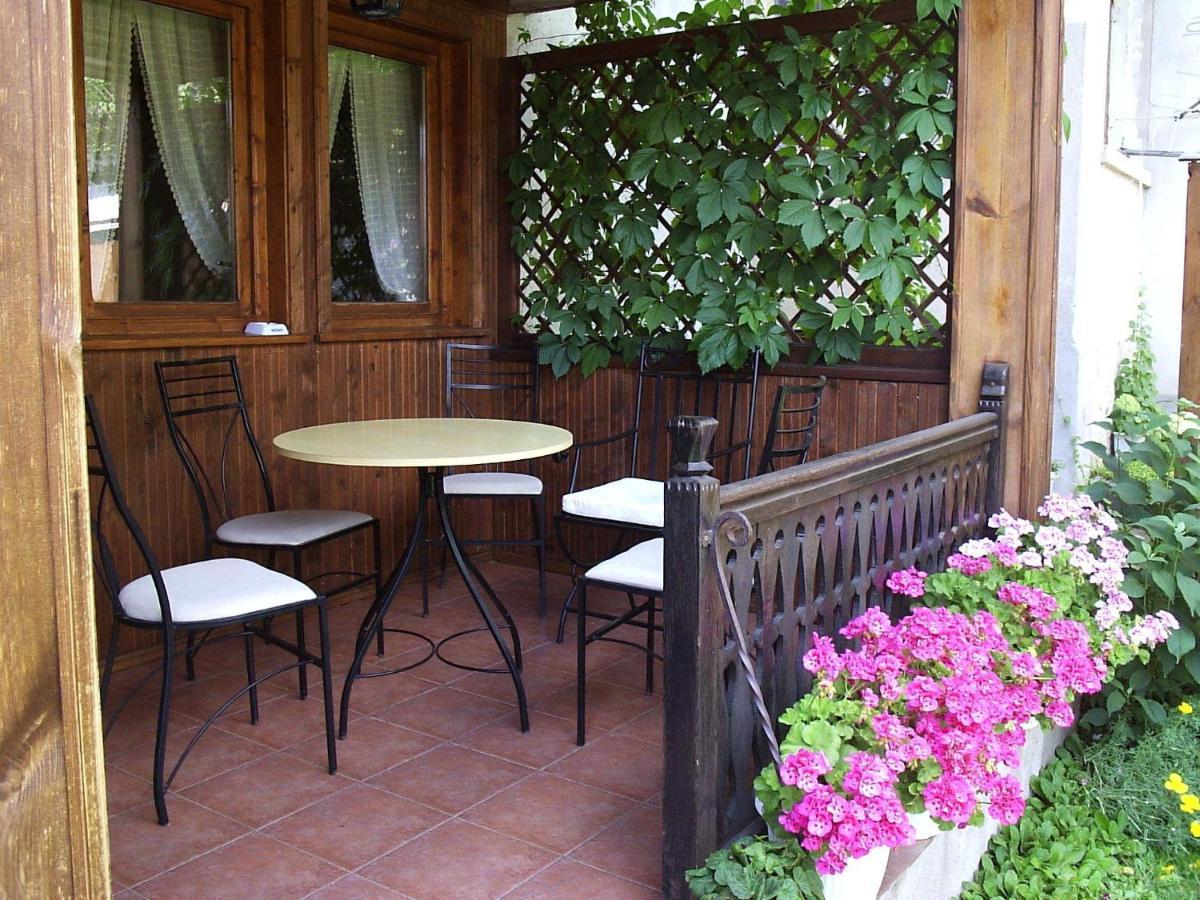 Guest House Astra Koprivștița Exterior foto