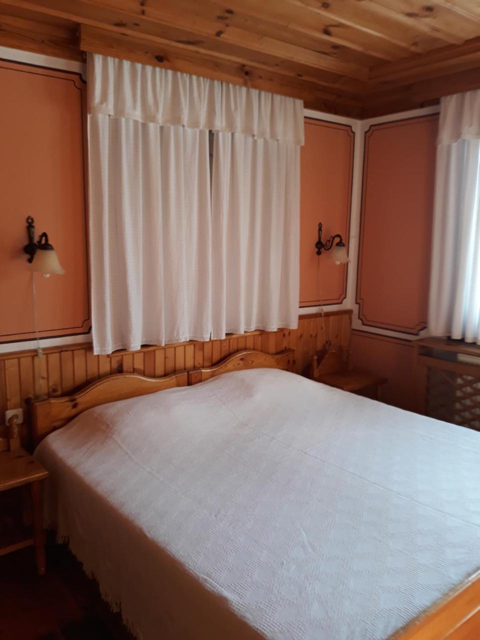 Guest House Astra Koprivștița Exterior foto
